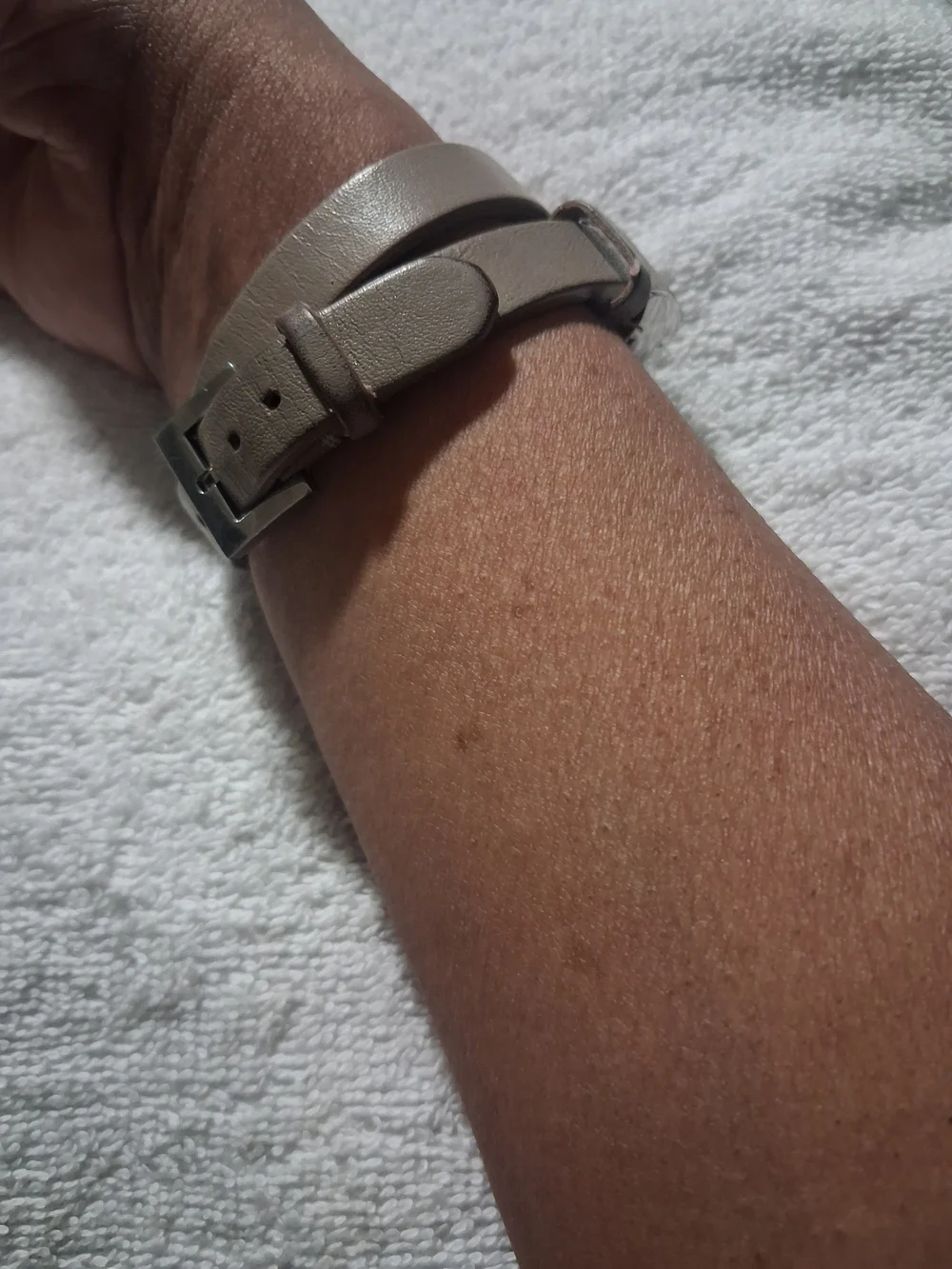 Tory Burch taupe leather